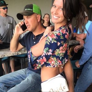 Open Long Sleeve Crop Top